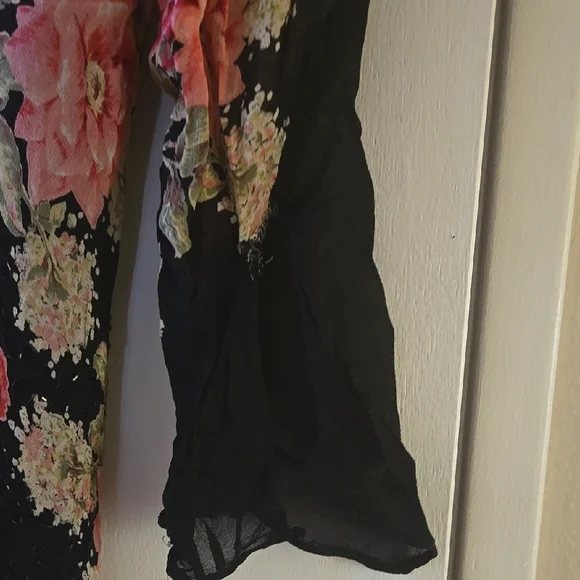 Whimsgoth Boho Black and Pink Ruffled Bell Sleeve Blouse - Picture 6 of 11